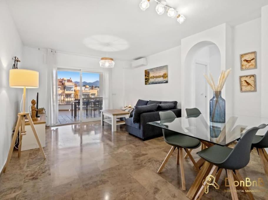 Apartamento Cerca De La Playa En Las Lagunas De Mijas Фуенхірола Екстер'єр фото