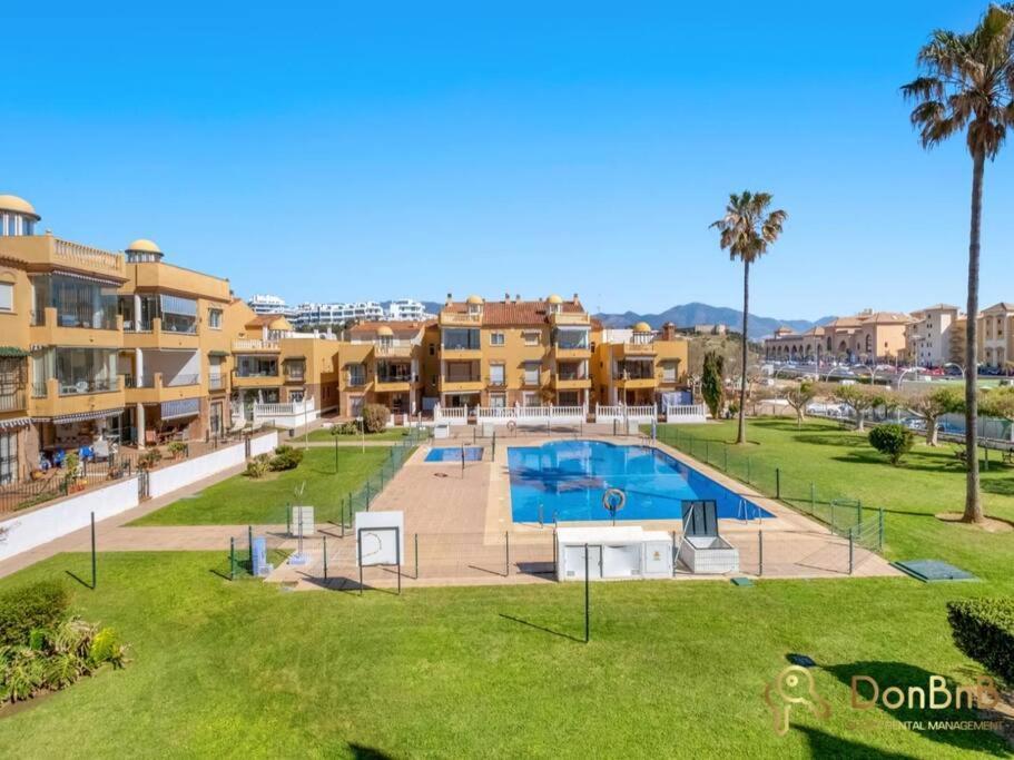 Apartamento Cerca De La Playa En Las Lagunas De Mijas Фуенхірола Екстер'єр фото