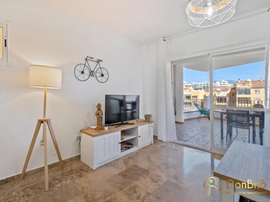 Apartamento Cerca De La Playa En Las Lagunas De Mijas Фуенхірола Екстер'єр фото
