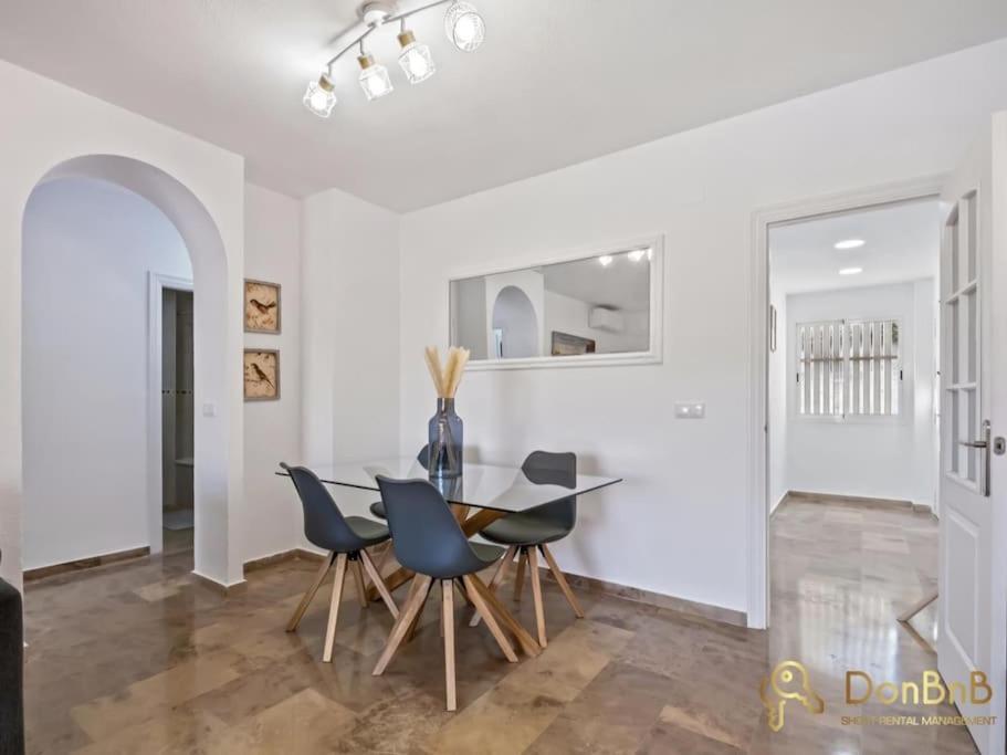 Apartamento Cerca De La Playa En Las Lagunas De Mijas Фуенхірола Екстер'єр фото