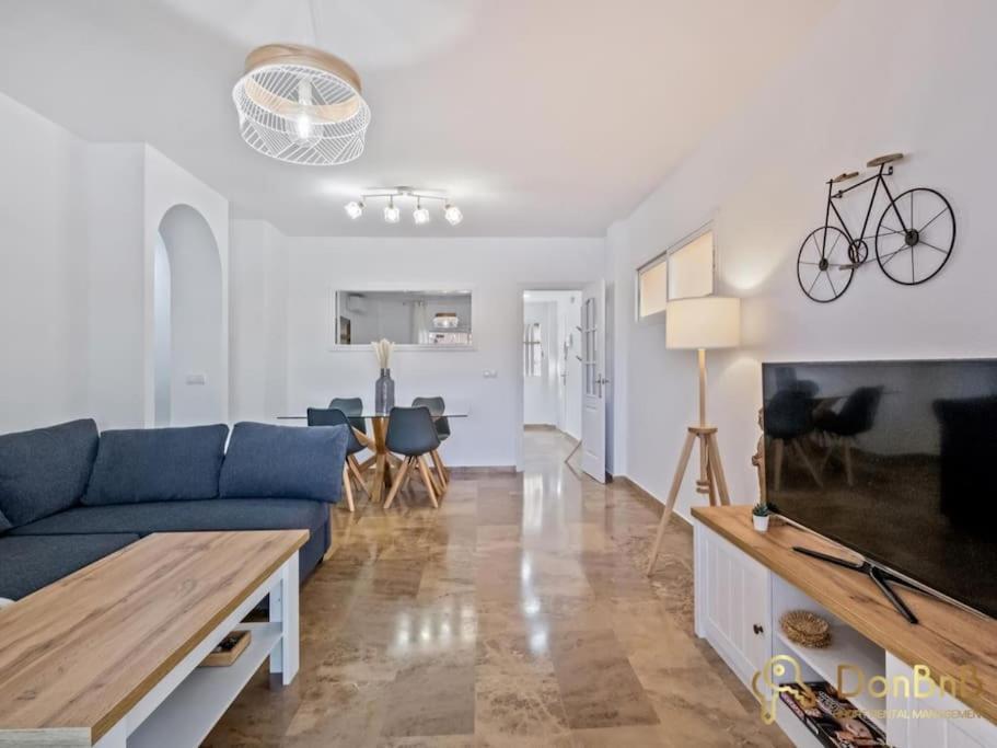 Apartamento Cerca De La Playa En Las Lagunas De Mijas Фуенхірола Екстер'єр фото
